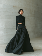 Conjunto de falda larga plisada de talle alto y top corto de mezcla de algodón negro
