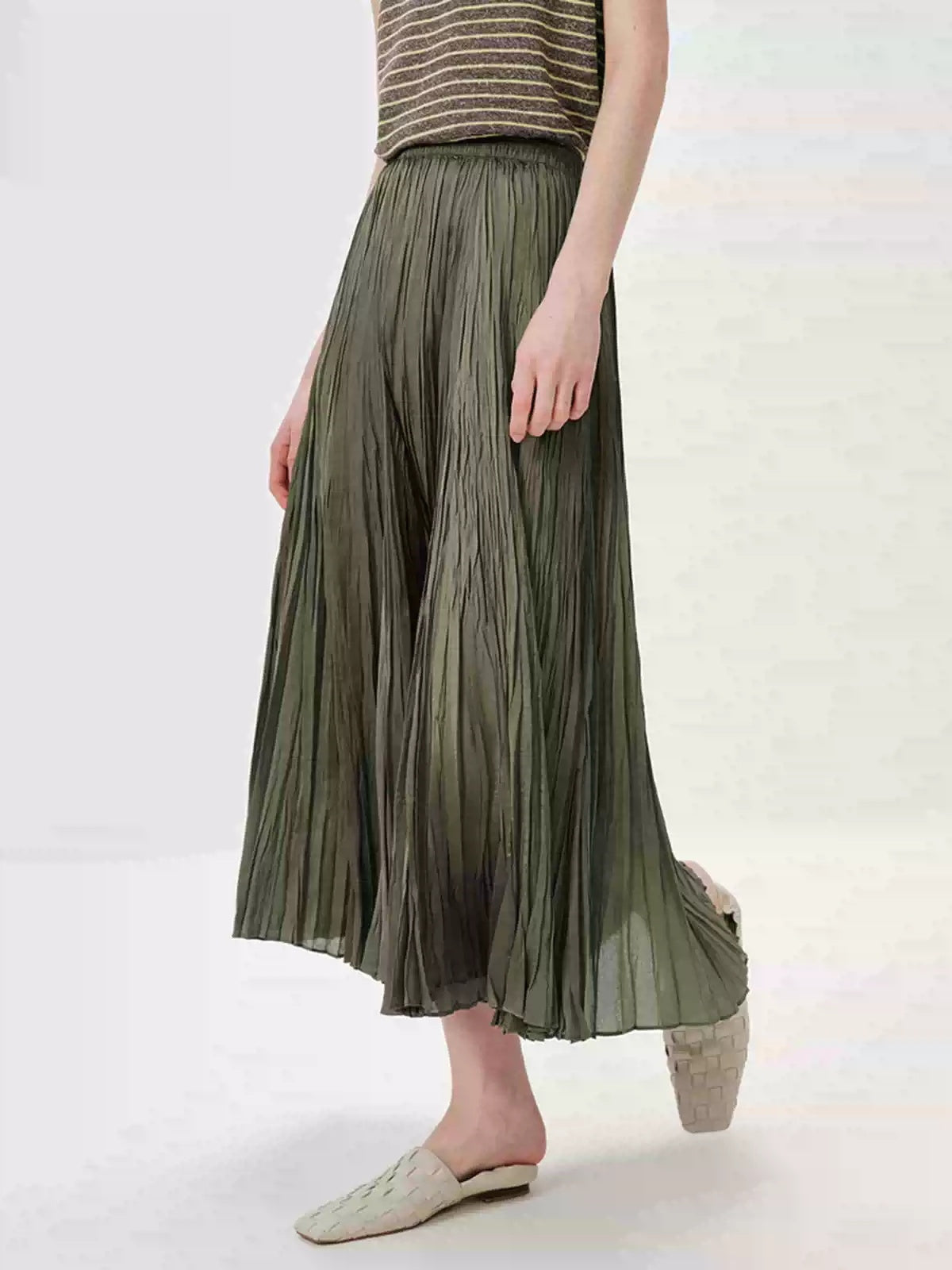 Pleated A-Line Midi Skirt