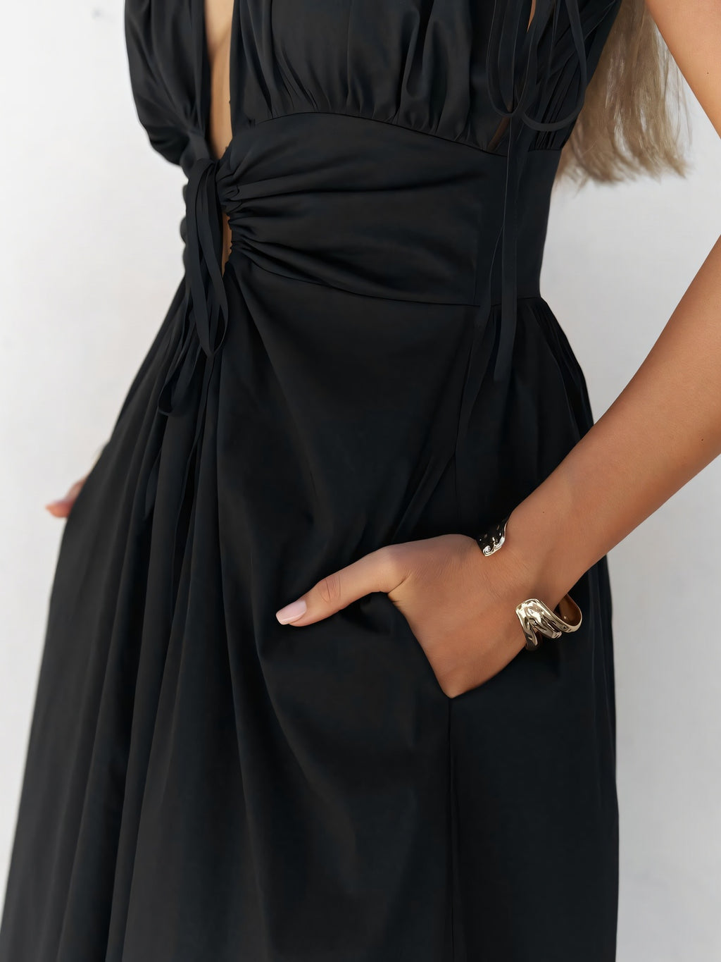 Deep V Neck Lace Up Backless Midi Dress