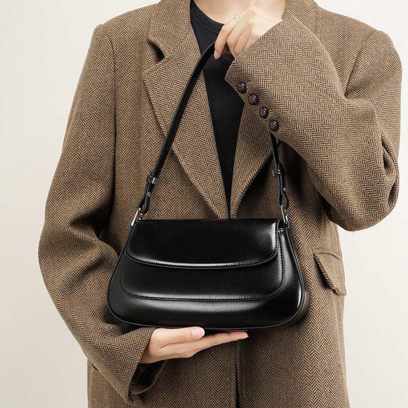 Leather Saddle Shoulder Bag