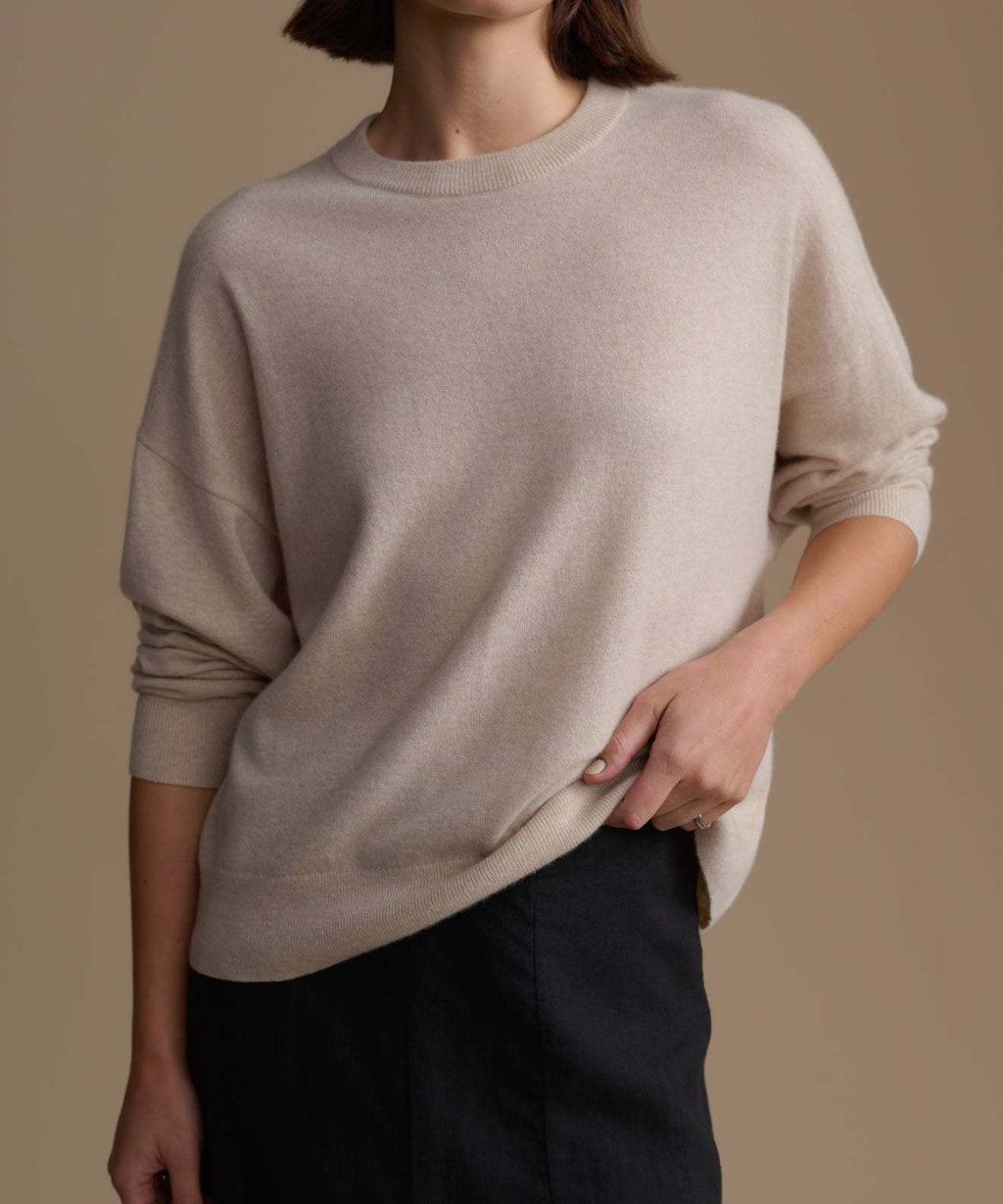 Soft Cotton Blend Knit Sweater with Detachable Navy Tie Collar and Long Sleeve Design
