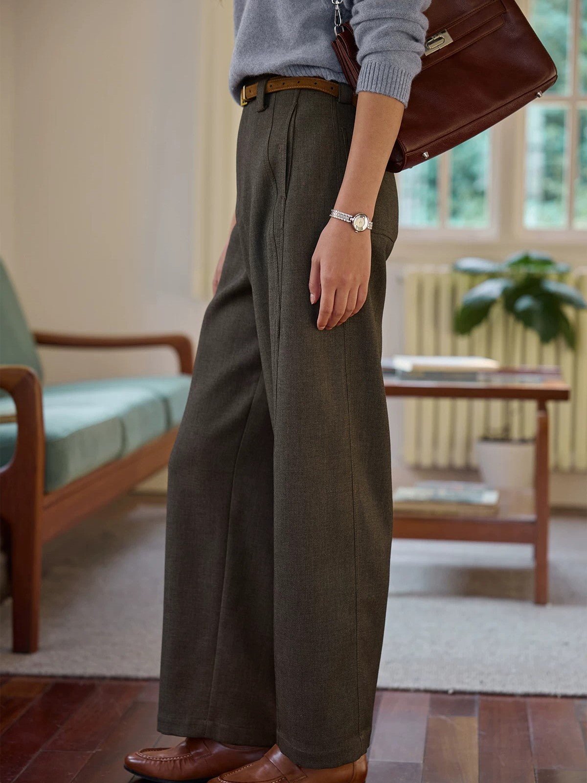 Barrel-Leg Trousers