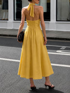 Leinen Neckholder-Midikleid mit Taillenbetonung