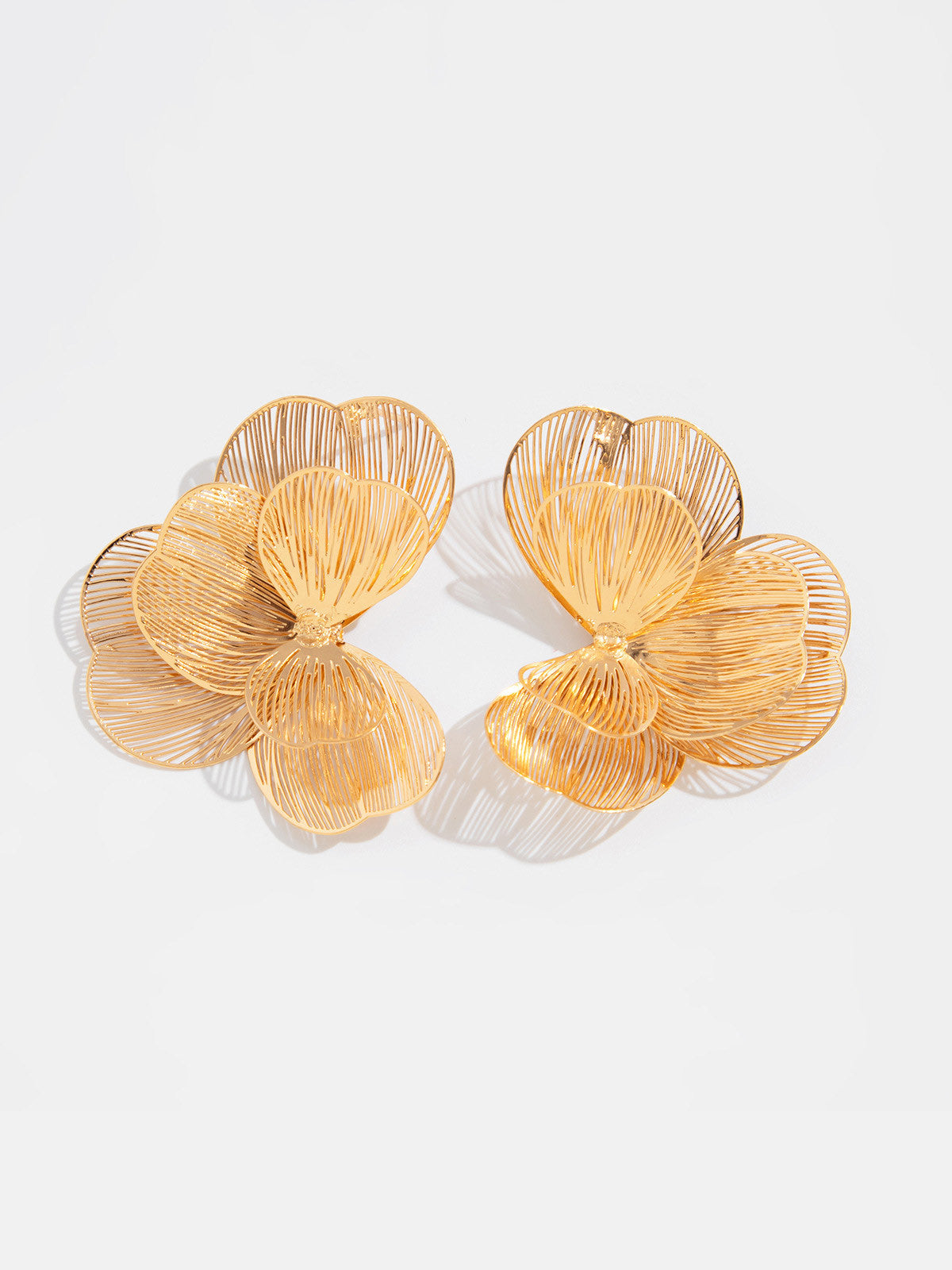 Cut-out Ginkgo Leaf Earrings