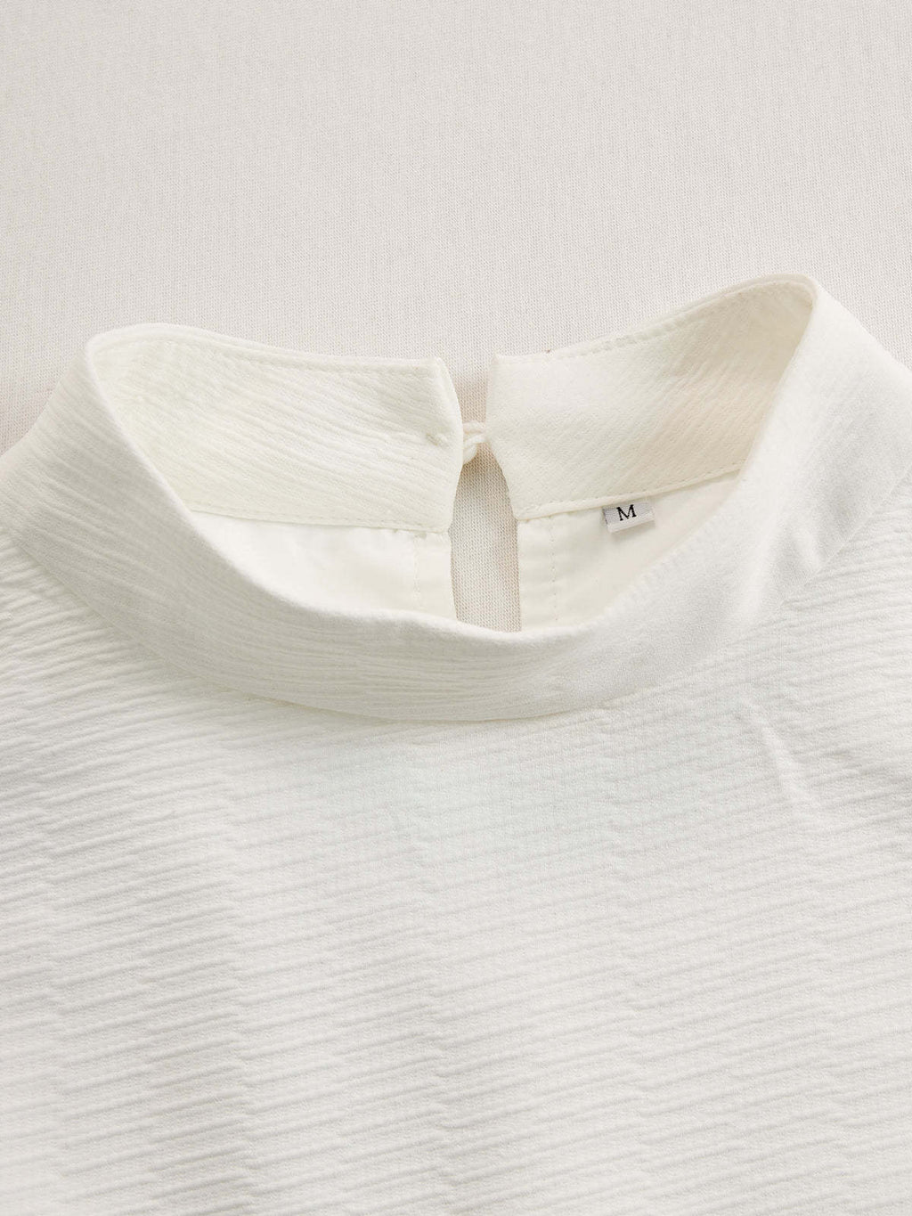 Creamy White Textured Lantern Sleeve Set