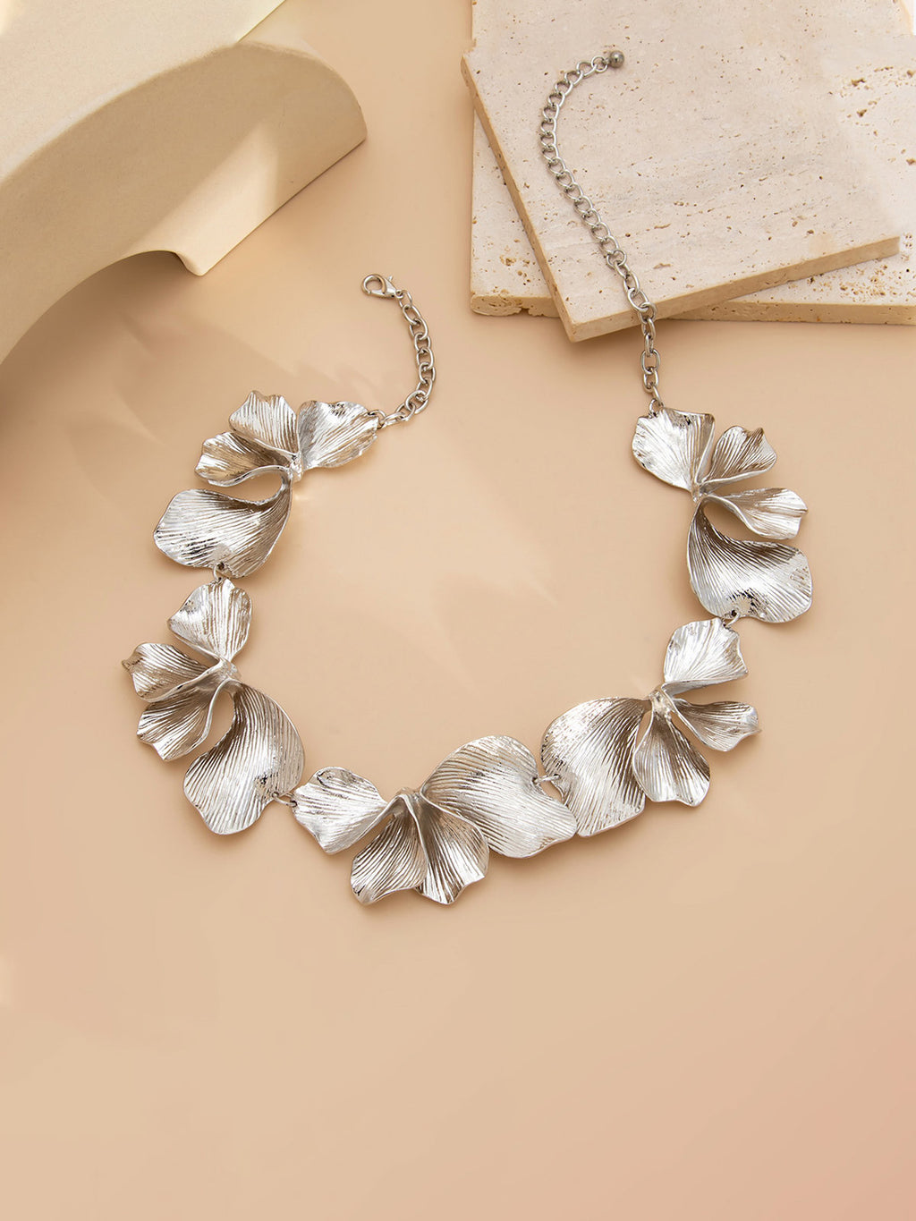 Metallic-finish Floral Collarbone Necklace