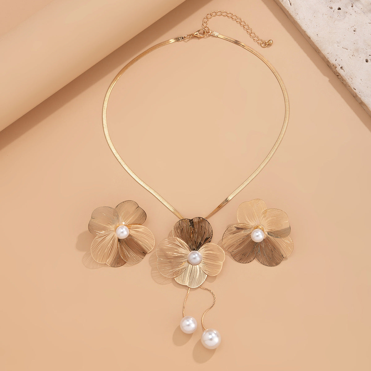 Pearl Floral Filigree Jewelry Set
