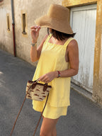 Minivestido sin mangas de mezcla de lino color amarillo claro con escote cuadrado
