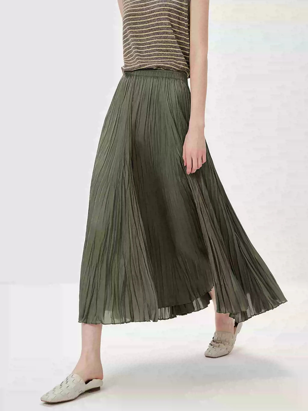 Pleated A-Line Midi Skirt