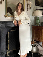 Französisches Midi-Strickkleid mit Rüschenkragen