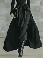 Set aus Satin-Maxirock mit Bow Belt und Rollkragen-Top