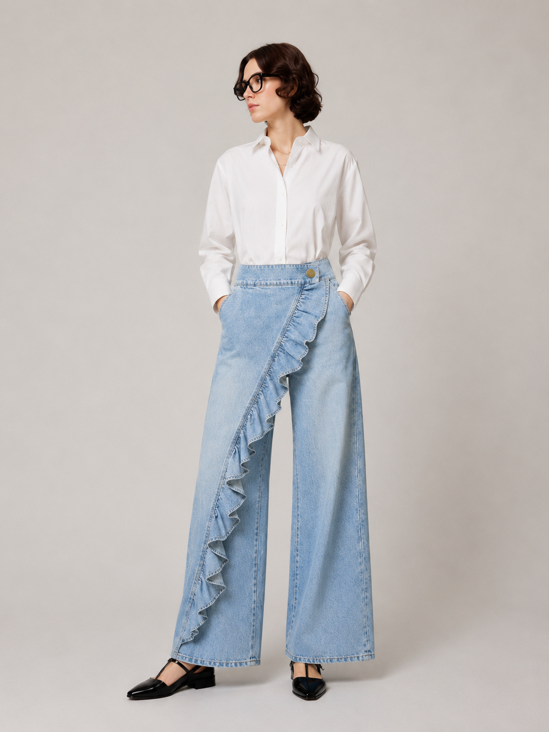 Pantalones vaqueros asimétricos con volantes