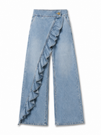 Pantalones vaqueros asimétricos con volantes