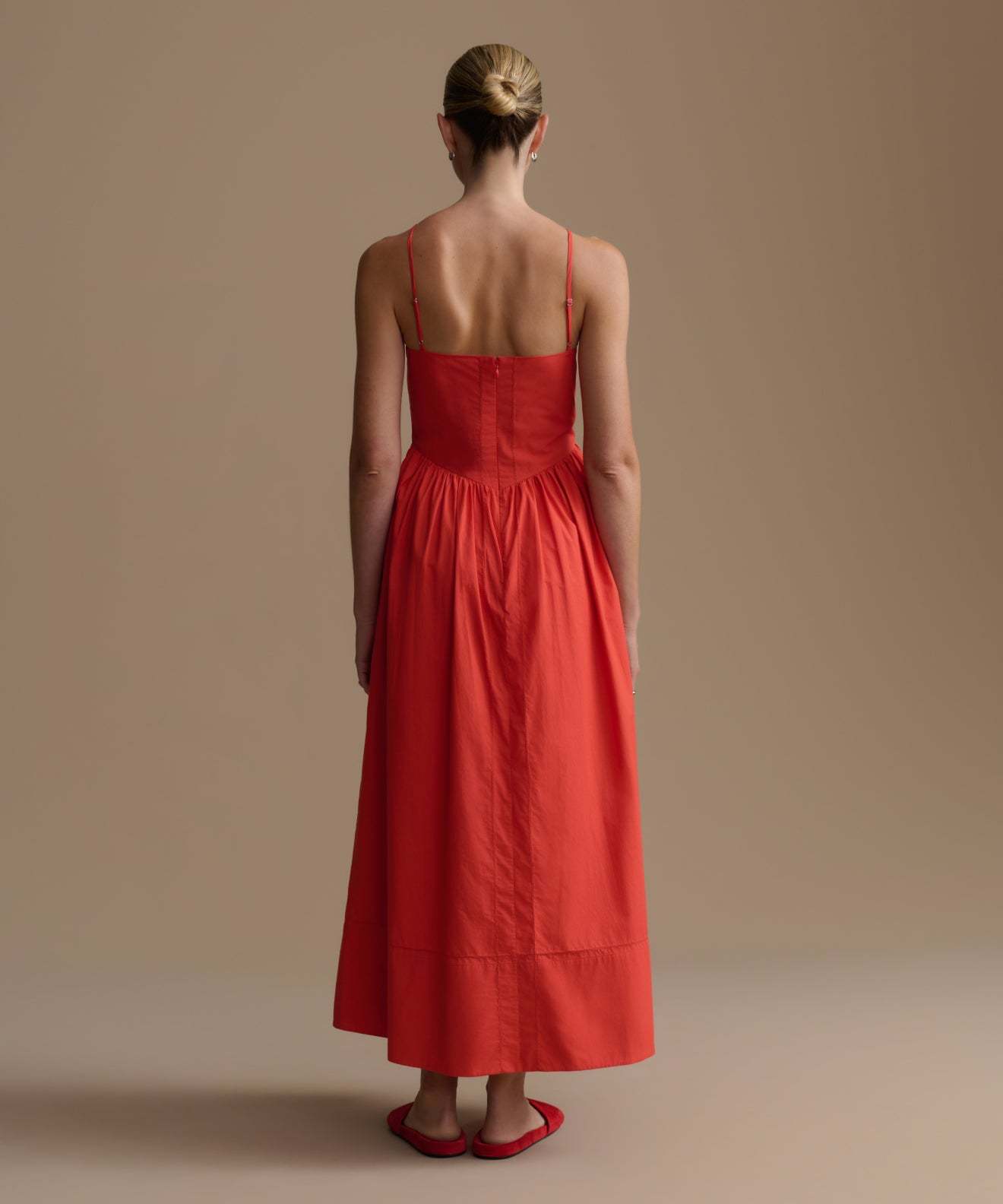 Cotton Linen V-Neck Maxi Dress for Women - Lightweight Summer Dress with Spaghetti Straps and Side Pockets