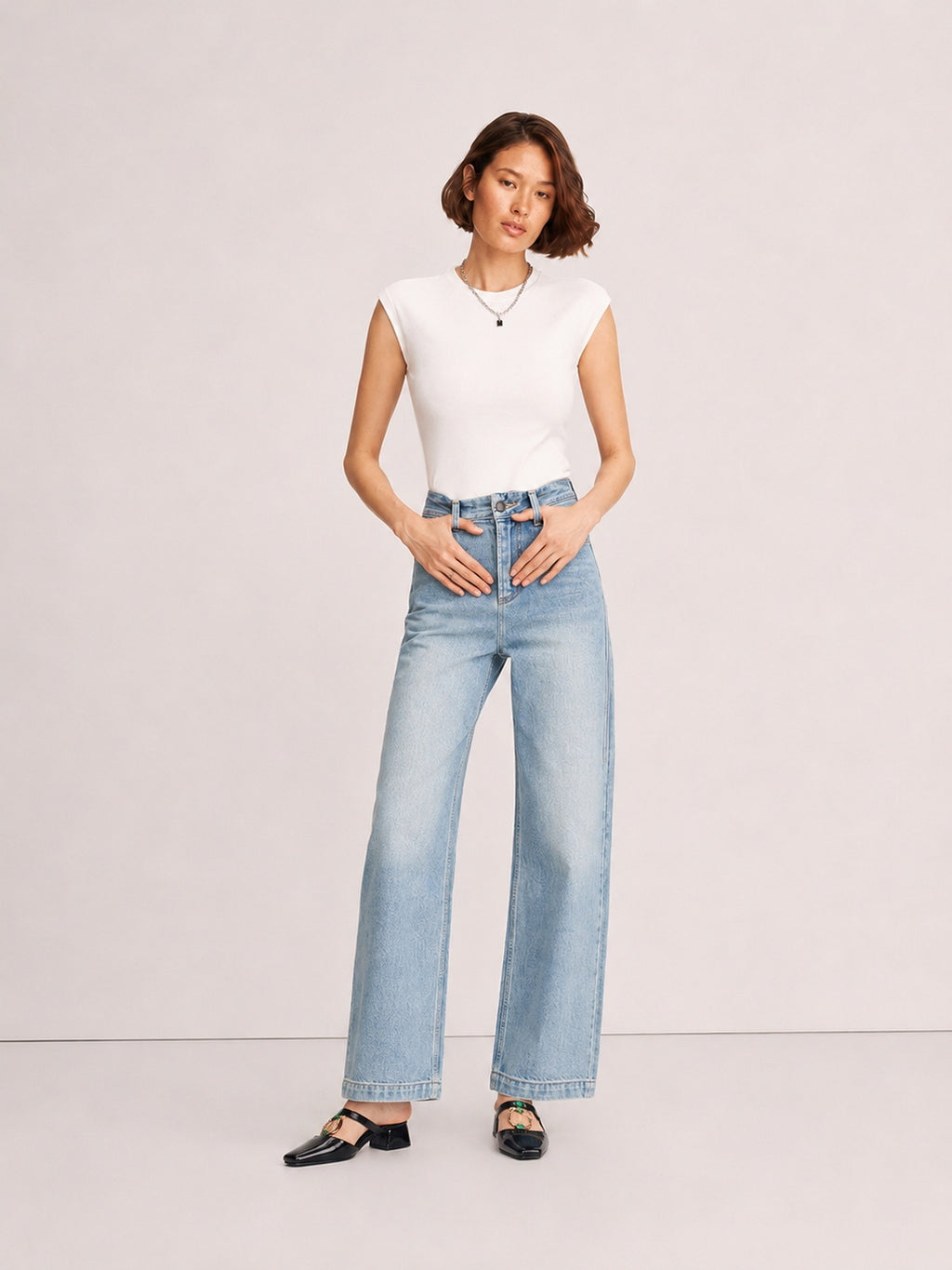 Front Seam Wide-Leg Jeans