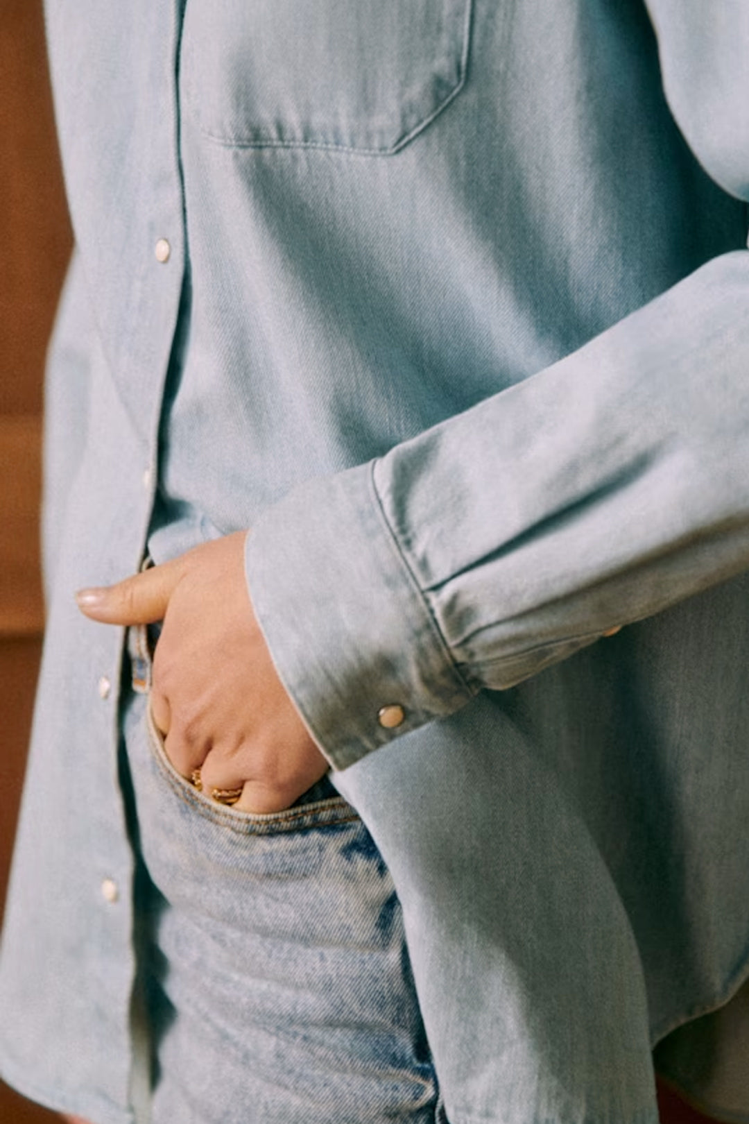 The Will Shirt In Light Wash Chambray