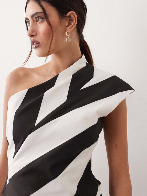 Asymmetrisches One-Shoulder-Plissee-Top