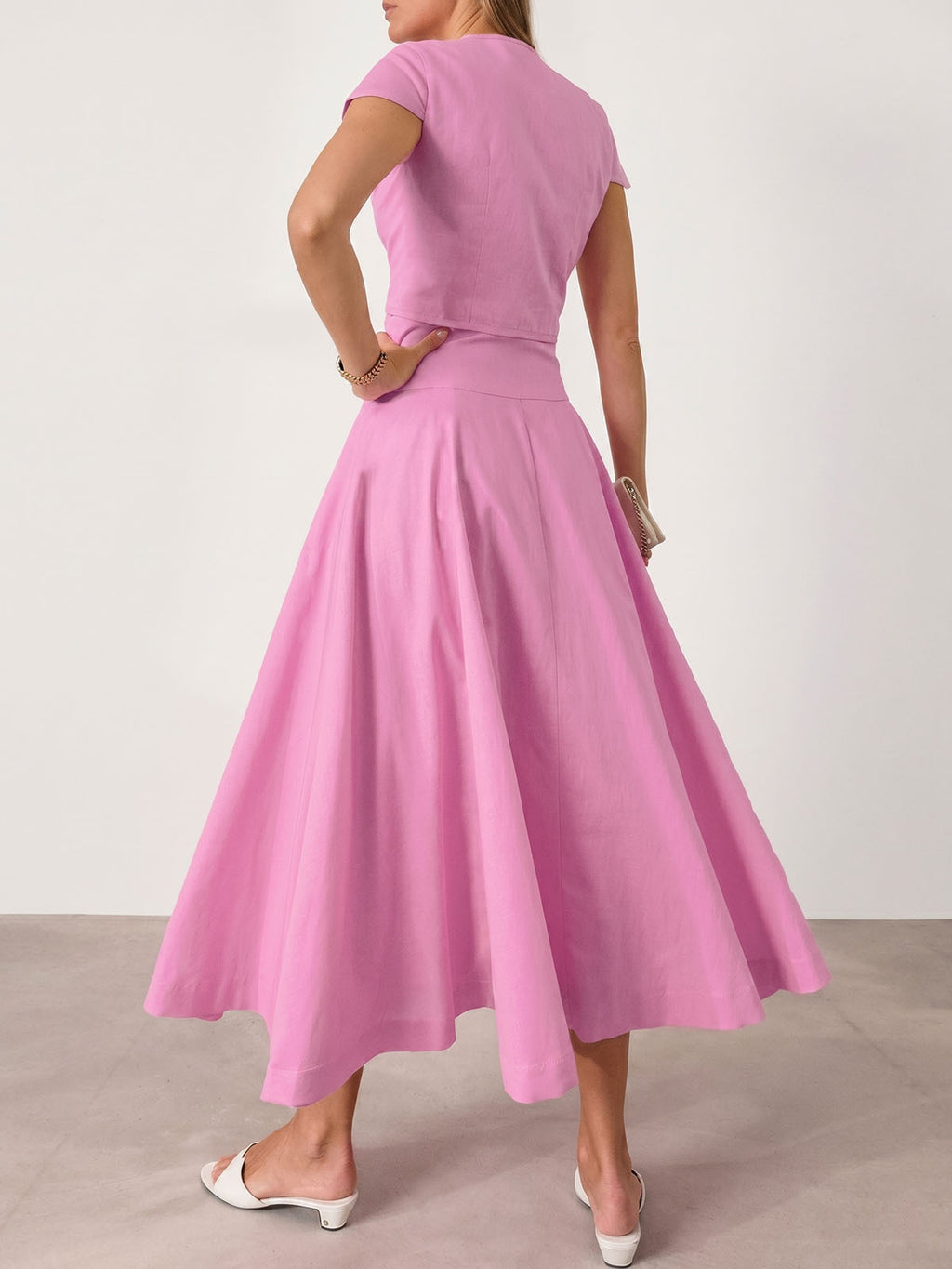 Conjunto de top corto con botones delanteros y falda midi de corte A