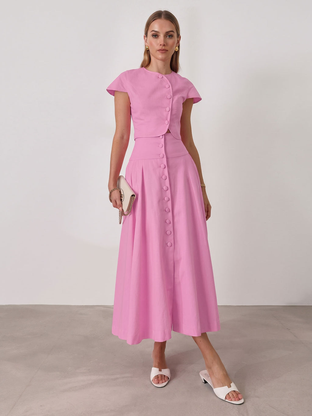 Conjunto de top corto con botones delanteros y falda midi de corte A
