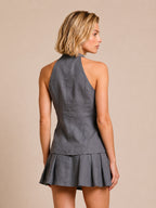 Graues Neckholder-Minikleid aus Leinenmix mit Falten und Bindedetail