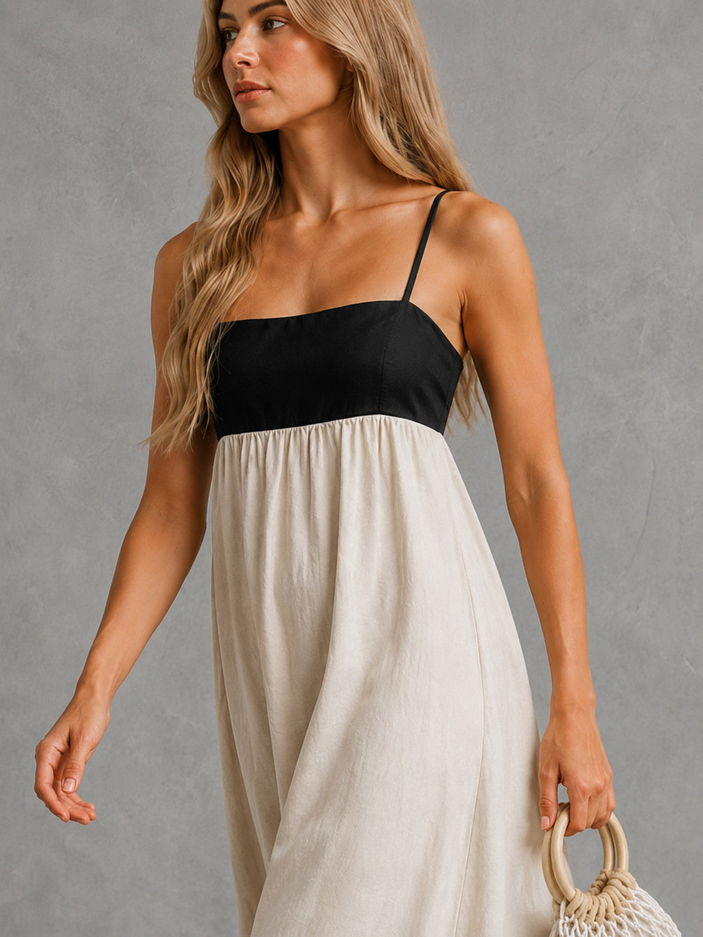 Contrast Bodice Open Back Maxi Dress