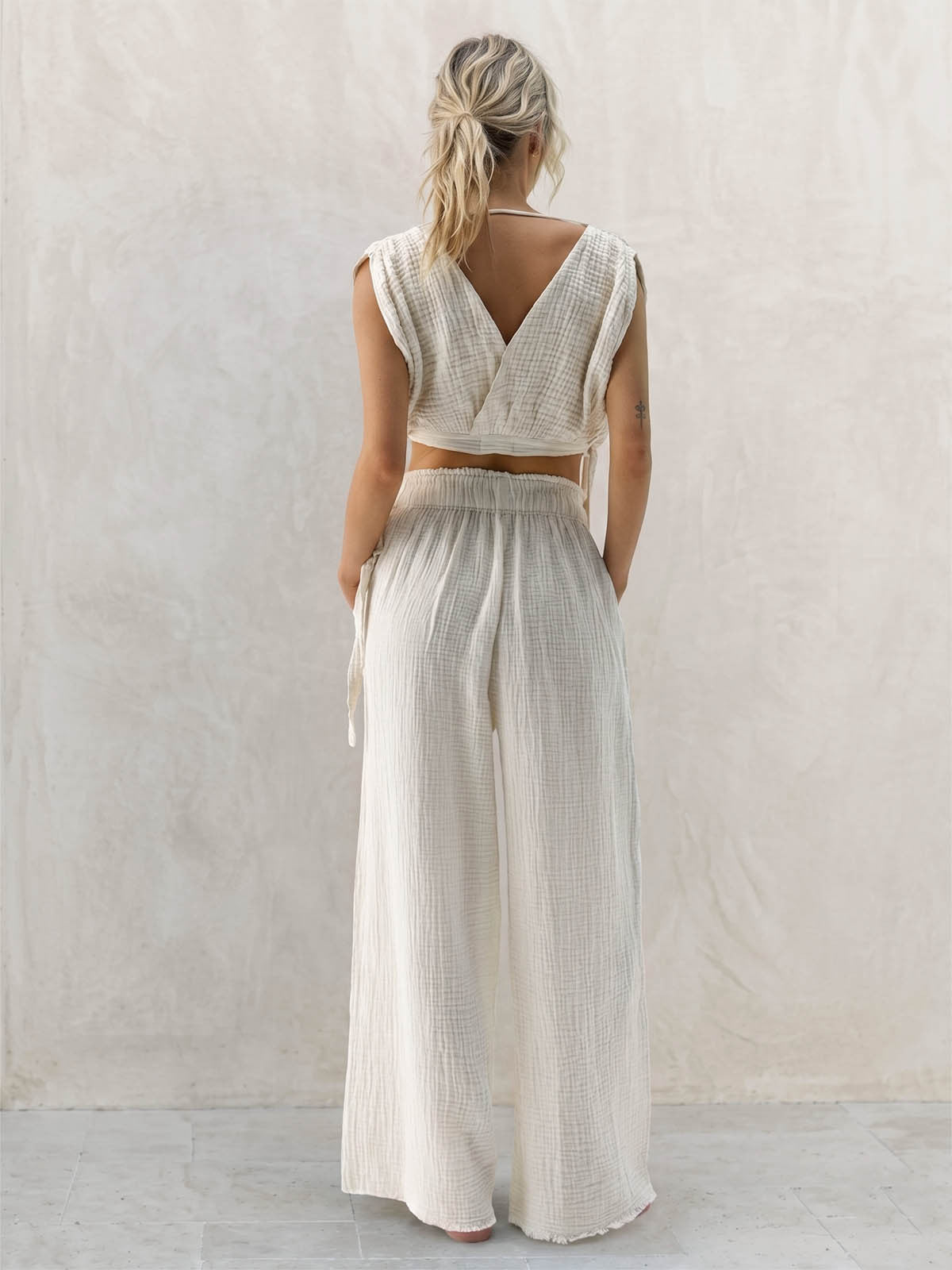 Gathered Elastic Waist Linen Pants
